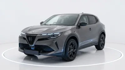 Alfa Romeo Junior SUV en renting