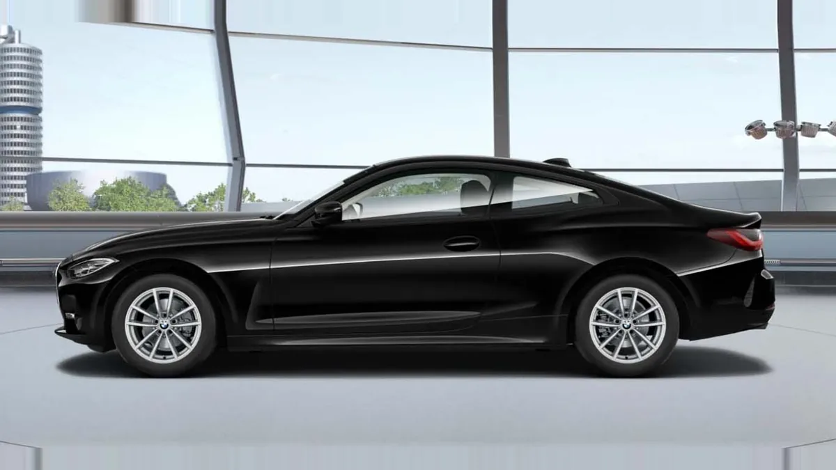 BMW Serie 4 430i xDrive Coupé en renting en Málaga — Delantera