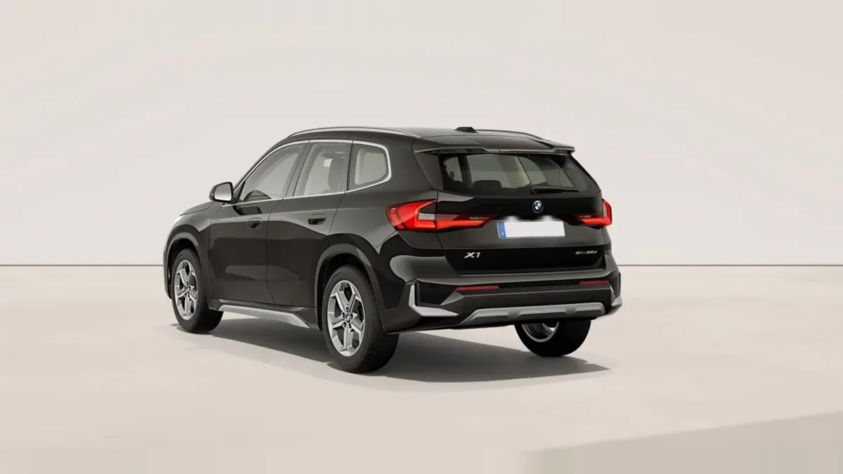 BMW X1 sDrive20d xLine 120kW en renting en Málaga — Trasera