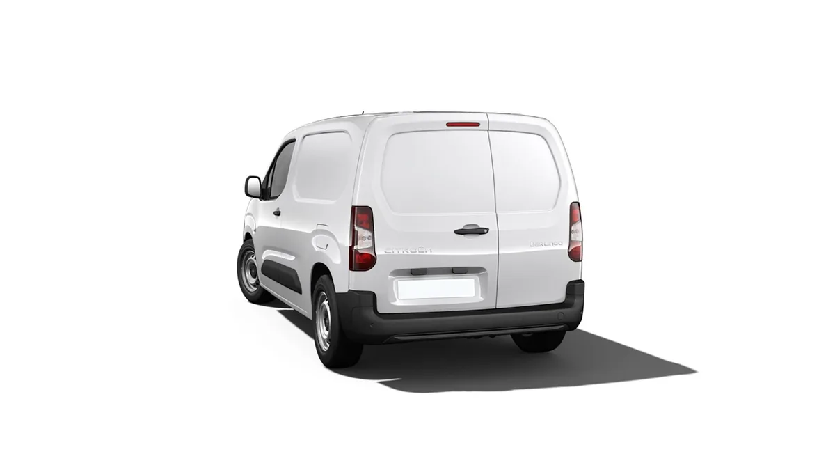 Citroën Berlingo Talla M BlueHDI 100cv van en renting en Málaga — Delantera