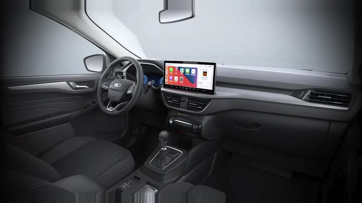 Ford Kuga Titanium 1.5 Ecoboost 150CV II en renting en Málaga — Interior