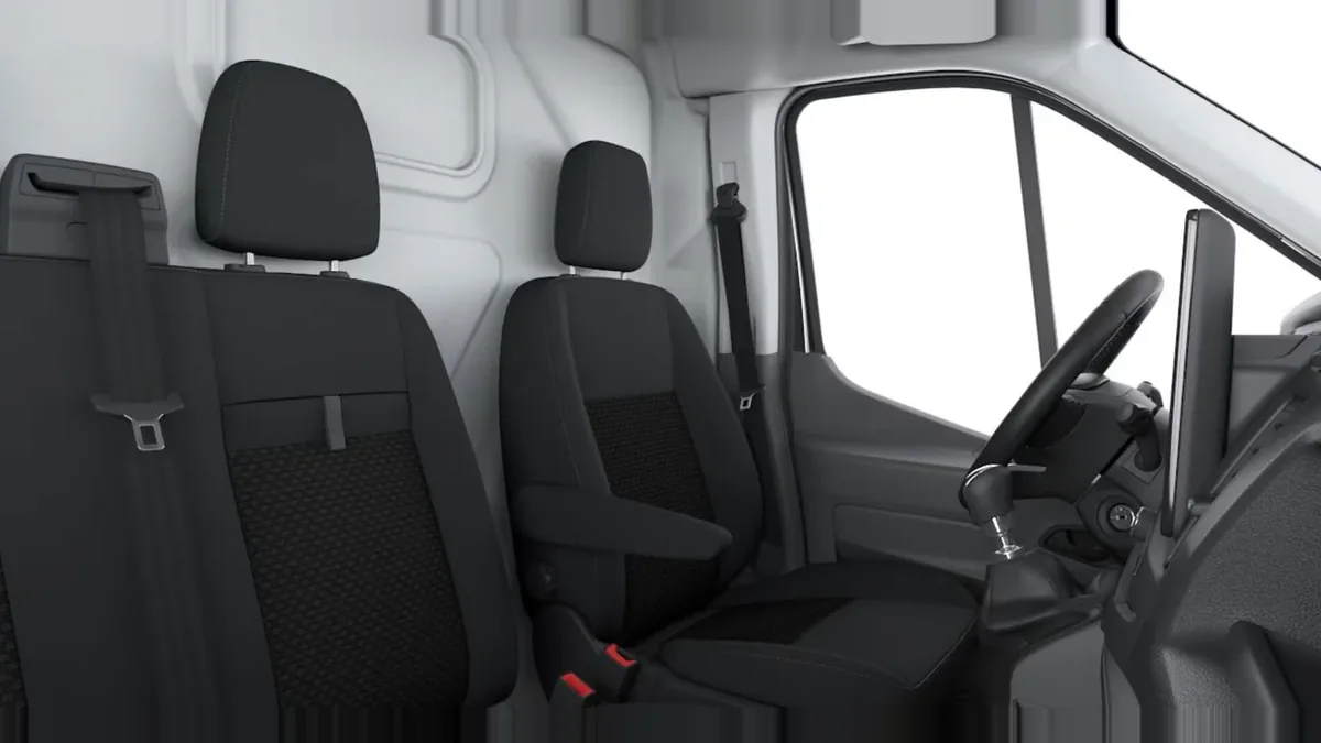 Ford TRANSIT 350 L3 Trend N1 EcoBlue 96kW FWD en renting en Málaga — vista 6
