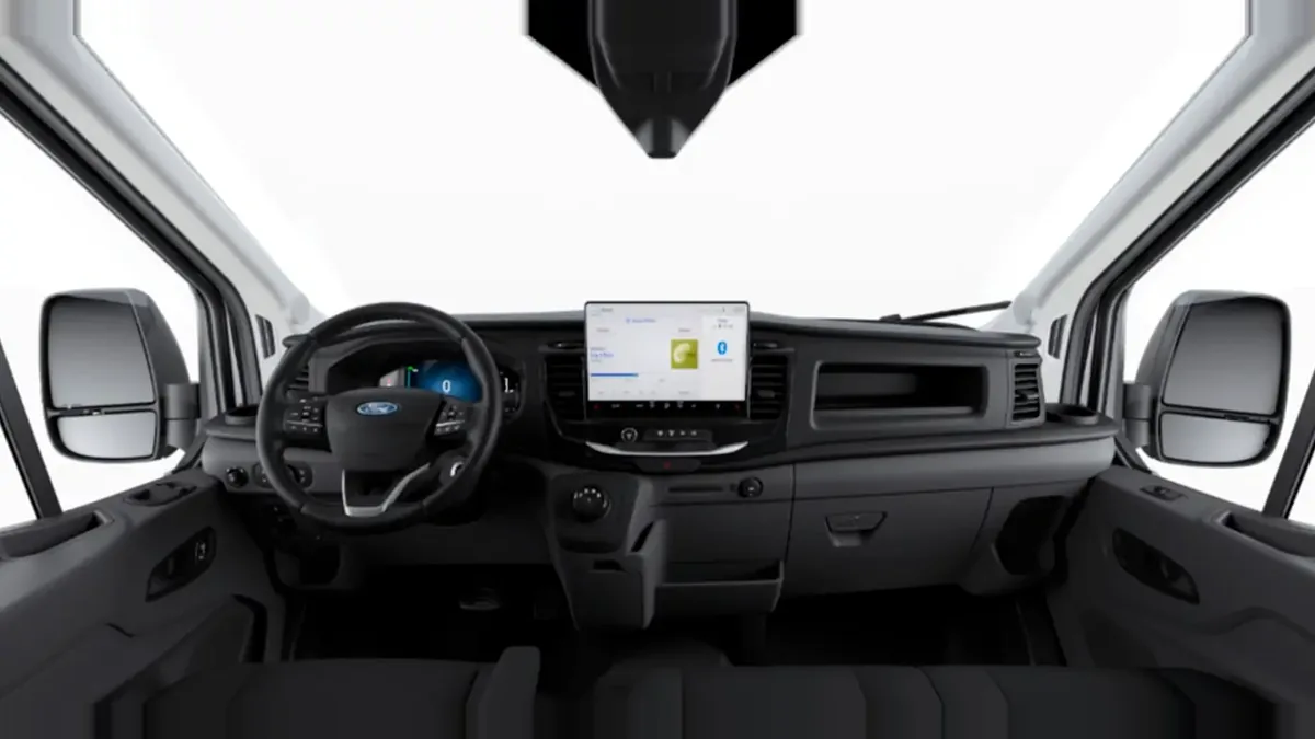 Ford Transit Van 350 L3 BEV Trend 184cv RWD II en renting en Málaga — Trasera