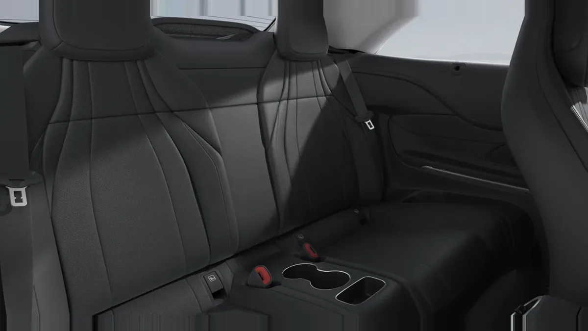 Mercedes-Benz CLE Cabrio 200D en renting en Málaga — vista 6