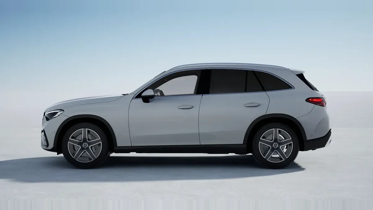 Mercedes-Benz GLC 220D 4MATIC en renting en Málaga — Lateral