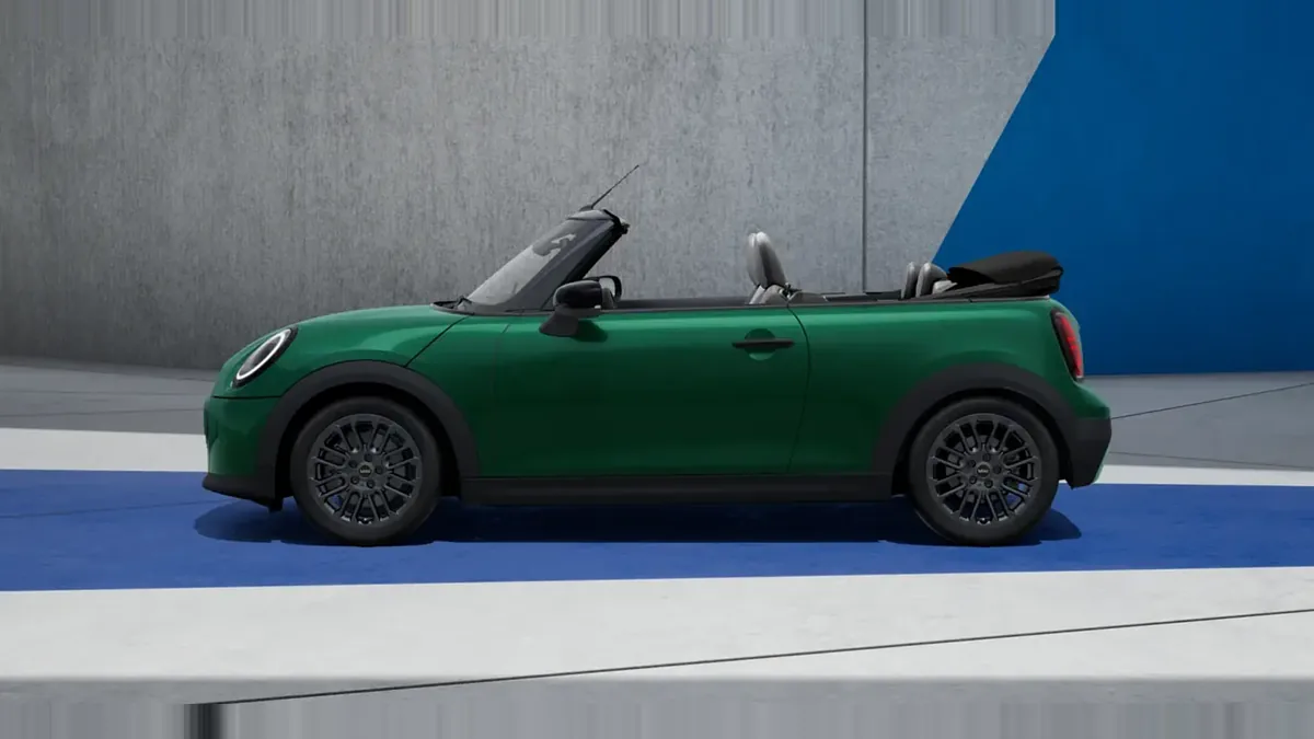 MINI Cooper C Cabrio Classic en renting en Málaga — Lateral