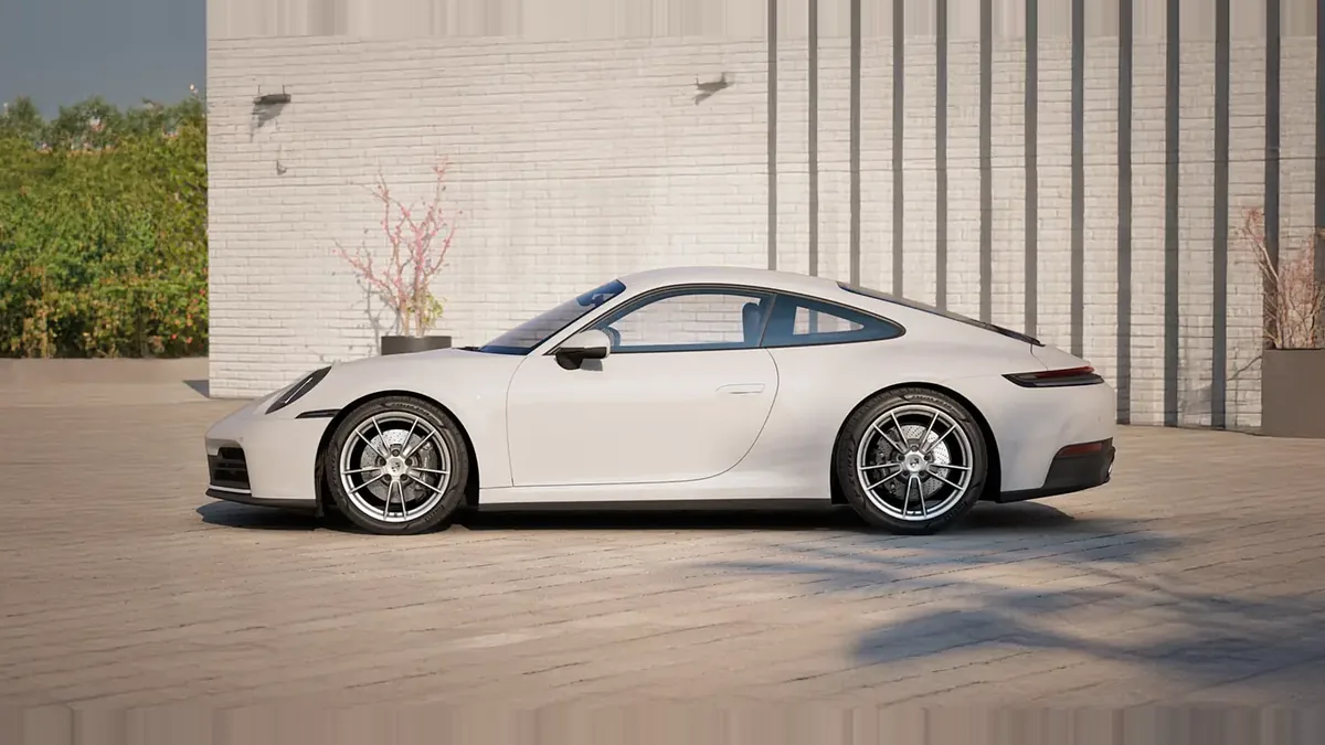 Porsche 911 Carrera en renting en Málaga — Lateral