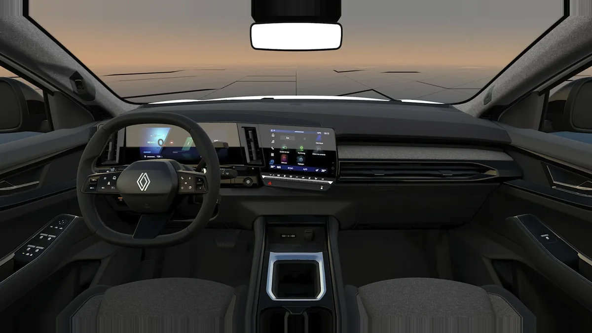 Renault Austral E-Tech Full Hybrid Evolution 147kW en renting en Málaga — Delantera