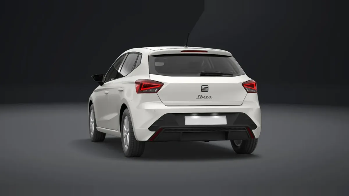 SEAT Ibiza 1.0 TSI Start/Stop Style+ (95CV) en renting en Málaga — Trasera