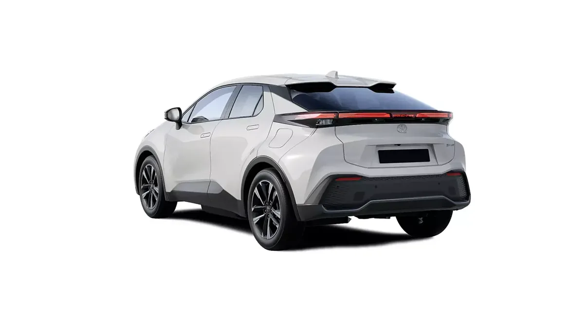 Toyota C-HR Advance Plug-in Hybrid 220 en renting en Málaga — Delantera