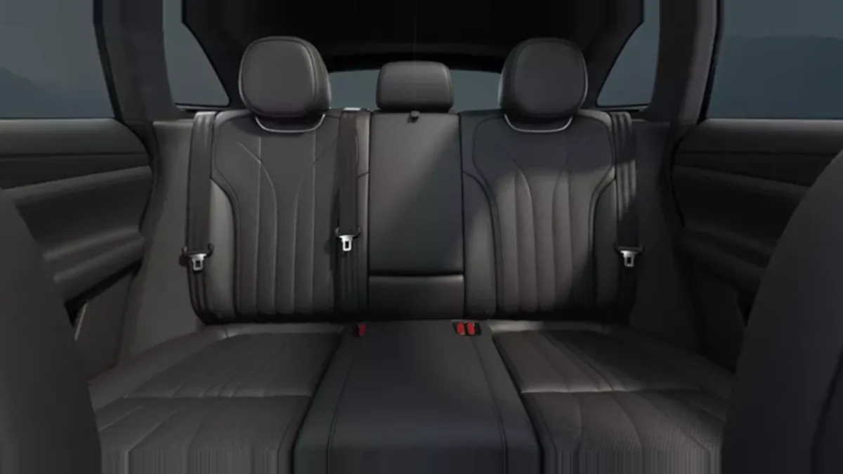 XPENG G9 RWD Long Range en renting en Málaga — Interior